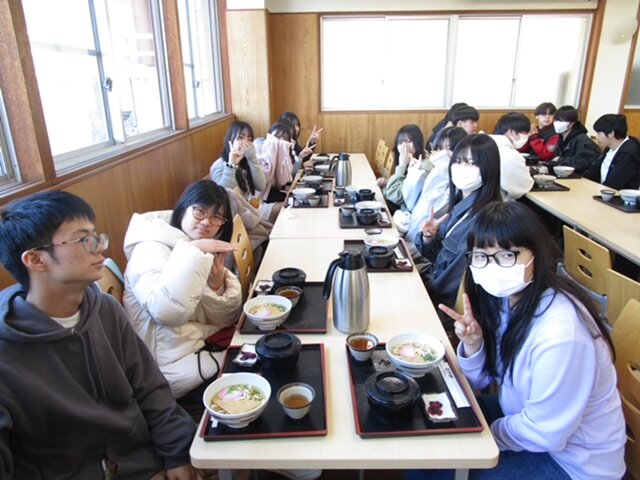 ③.JPG